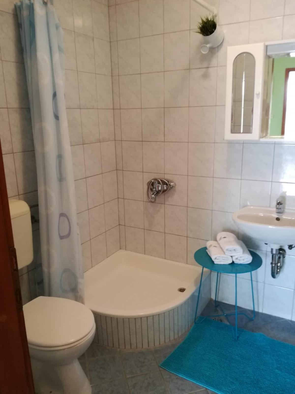 Apartmani Igor Makarska Phòng bức ảnh
